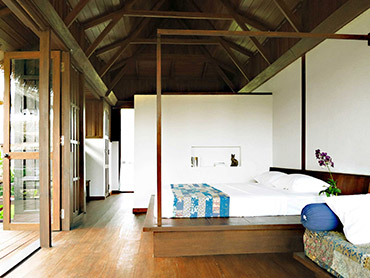 Chalet room bed