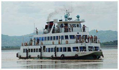 Tourist boat approaching Bagan