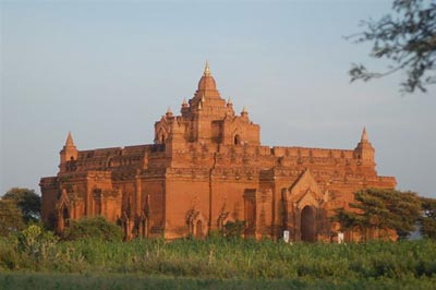 Pyatthad Gyi Pagoda, or Pyatthada Pagoda, Bagan