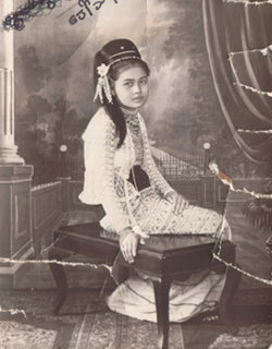 Myanmar lady of 1930's