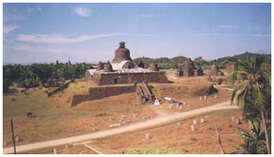 Thoutkant thein temple - Mrauk Oo