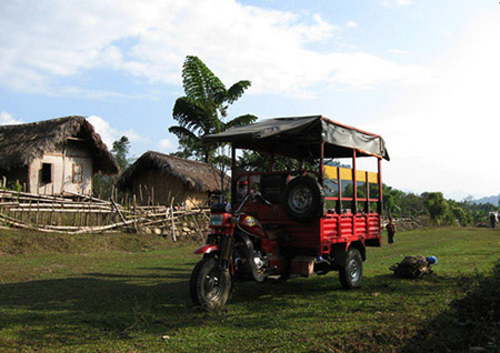 Tuk tuk taxi sent us to upper Shankhaung village