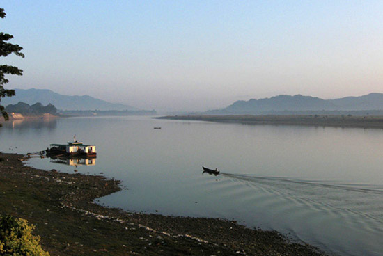 Ayeyarwaddy river scene at Myitkyina