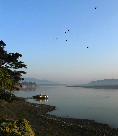 Another view of Ayeyarwaddy river