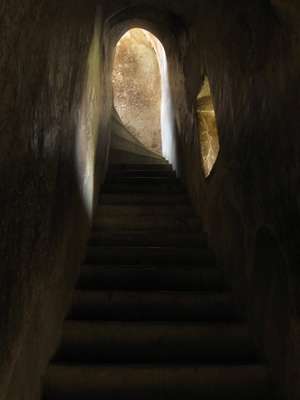 Staircase inside the wall of Shwe Gu Gyi temple