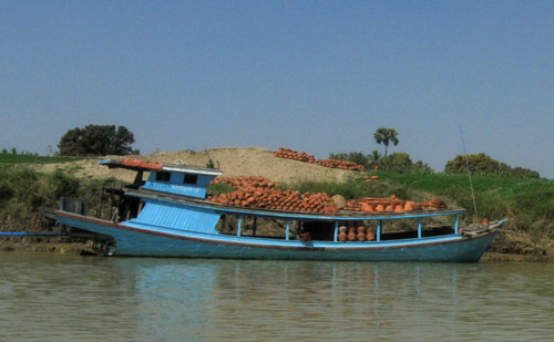 A pottery boat on the Ayeyarwaddy river