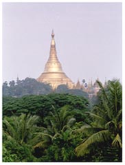 Shwedagon pagoda - photo by Albert (August 1999)