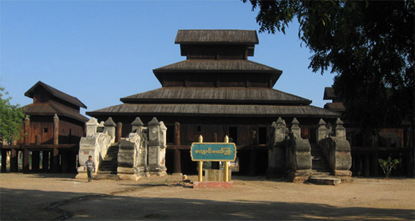 Pakhangyi Monastry
